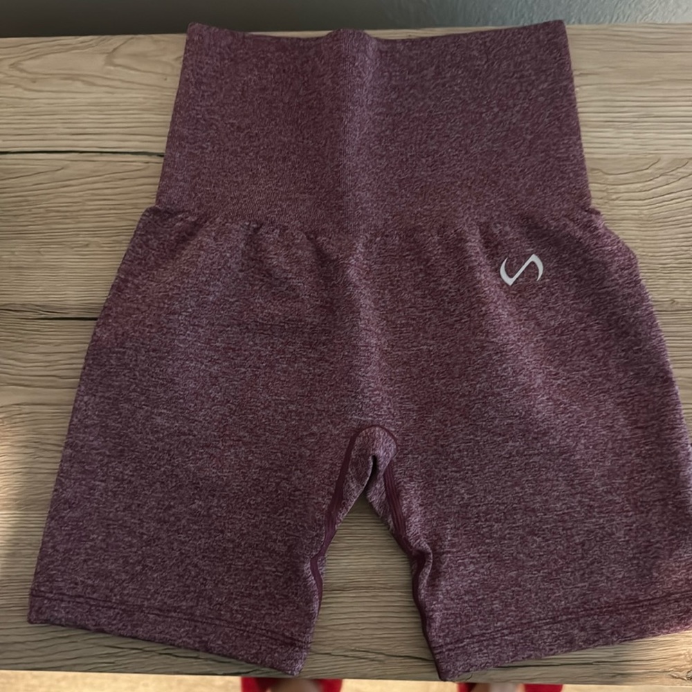 Workout bottoms